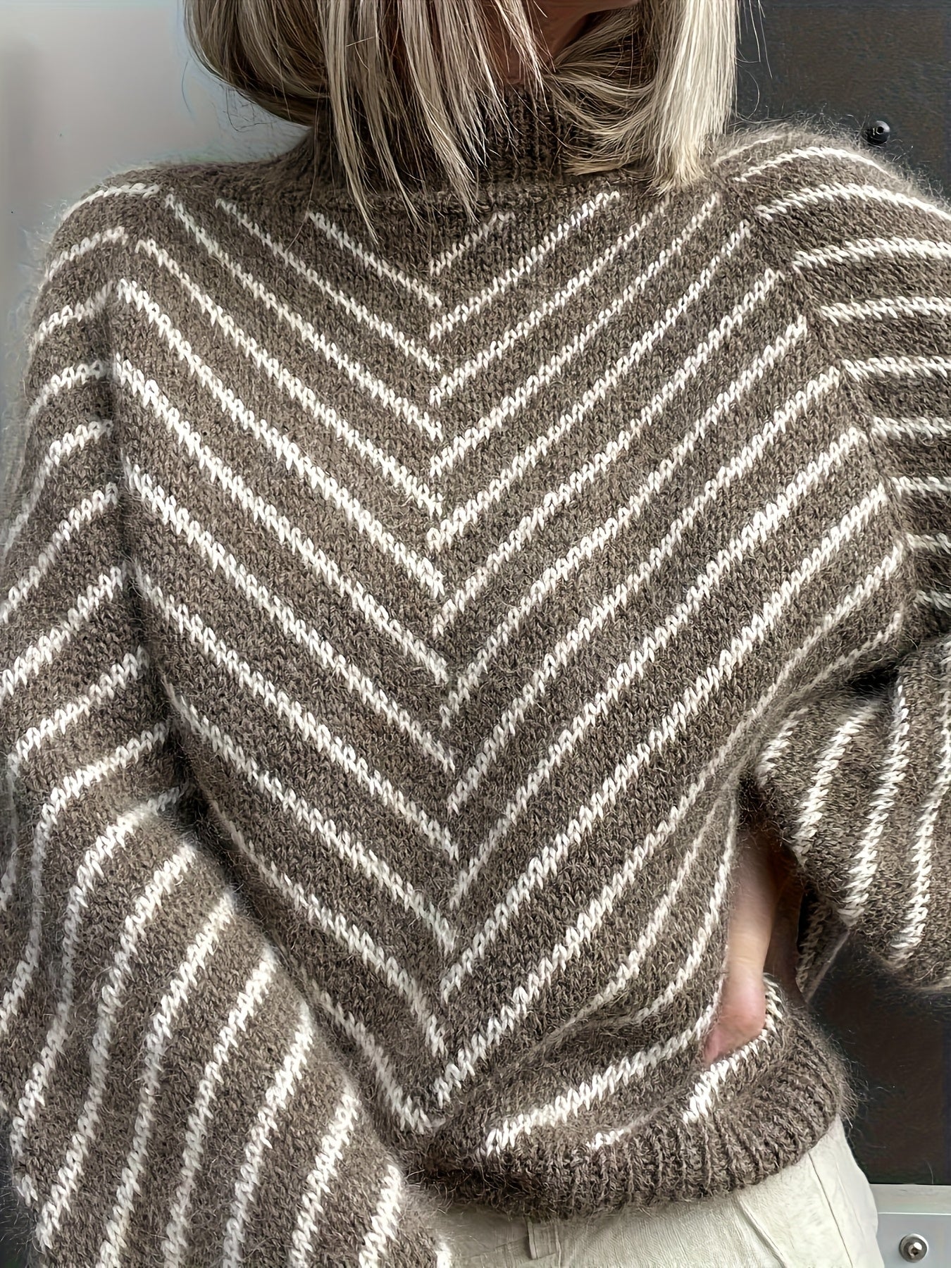 LIANA SWEATER