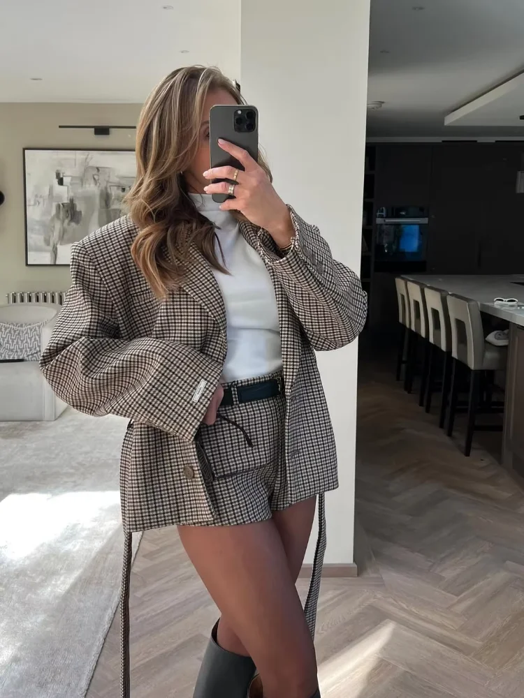 Blazer a cuadros Retro + pantalon corto
