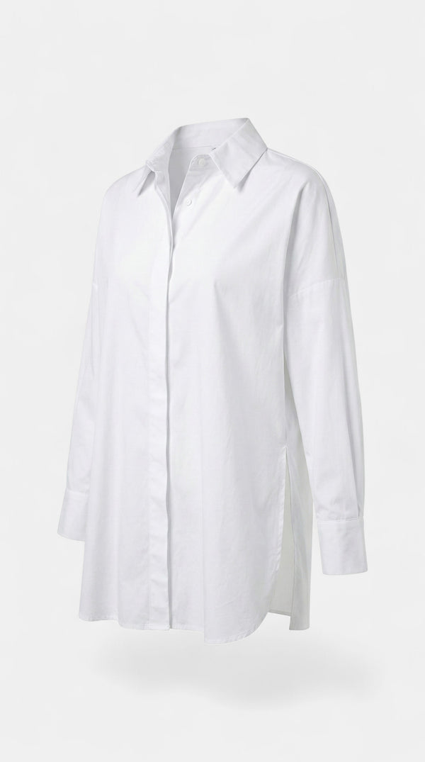 White shirt with lapel and opening 