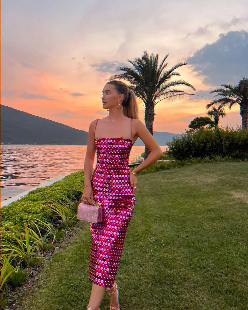 VESTIDO DE LENTEJUELAS SHEILA