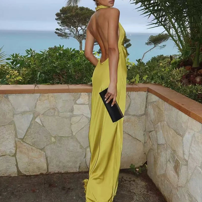 Vestido de noche  espalda descubierta