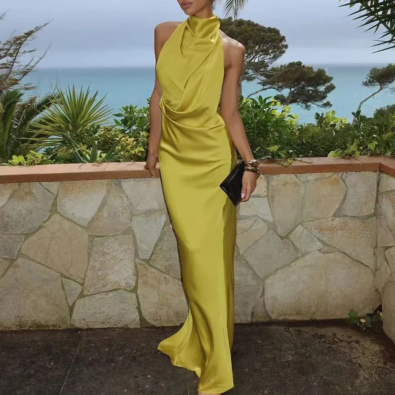 Vestido de noche  espalda descubierta