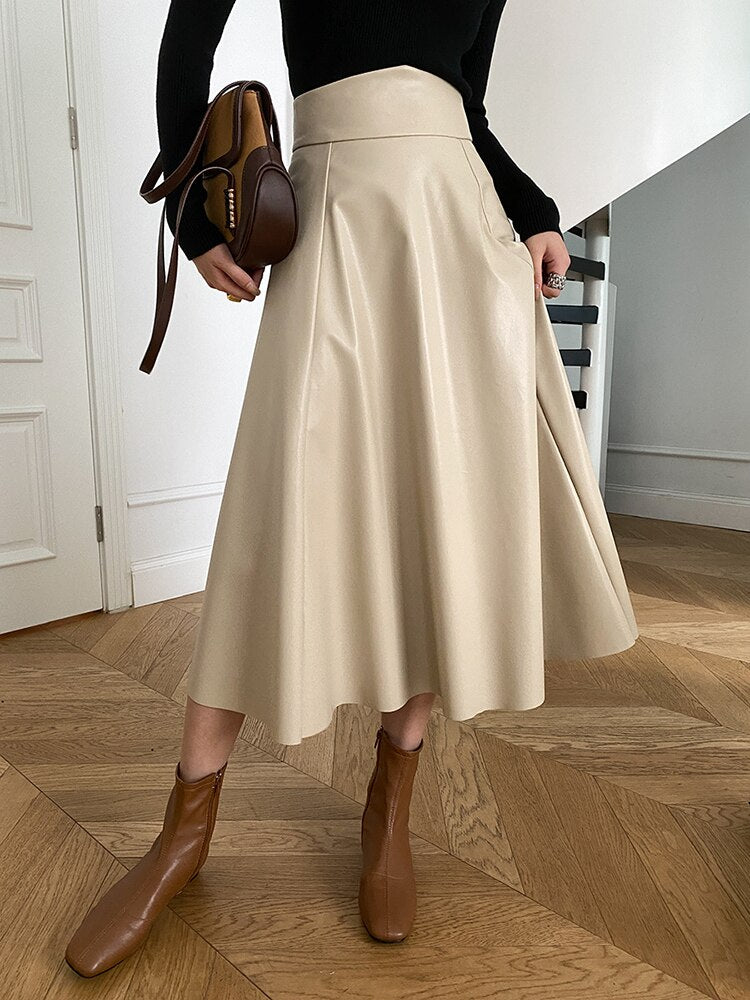 FALDA DE CUERO ILONA