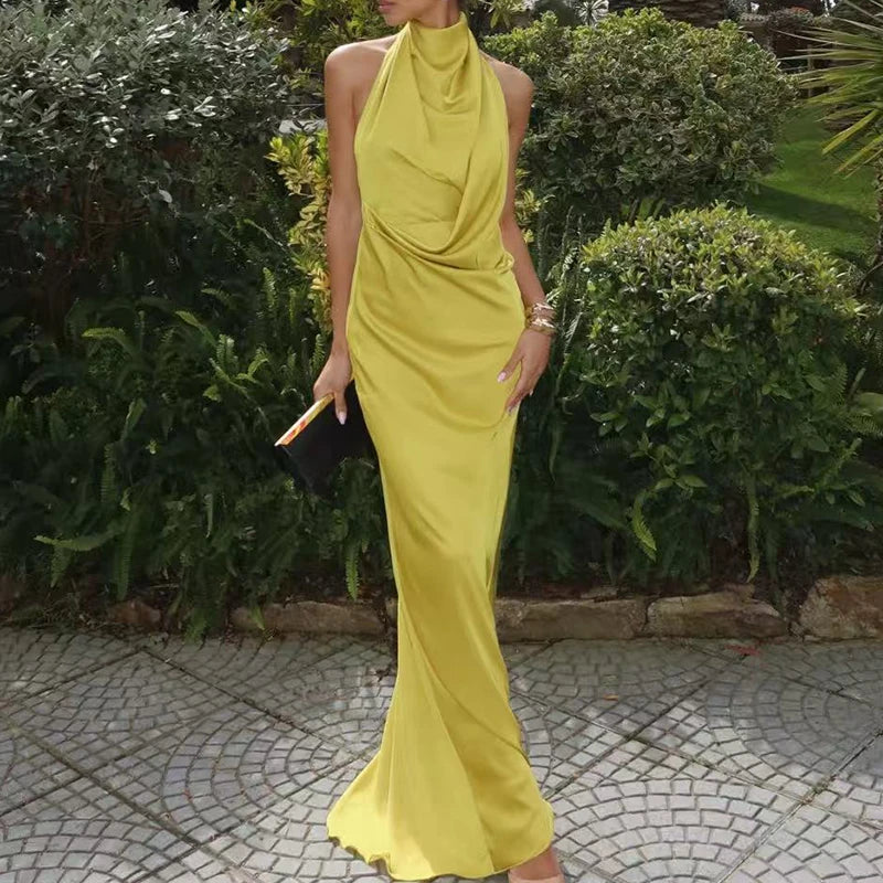 Vestido de noche  espalda descubierta