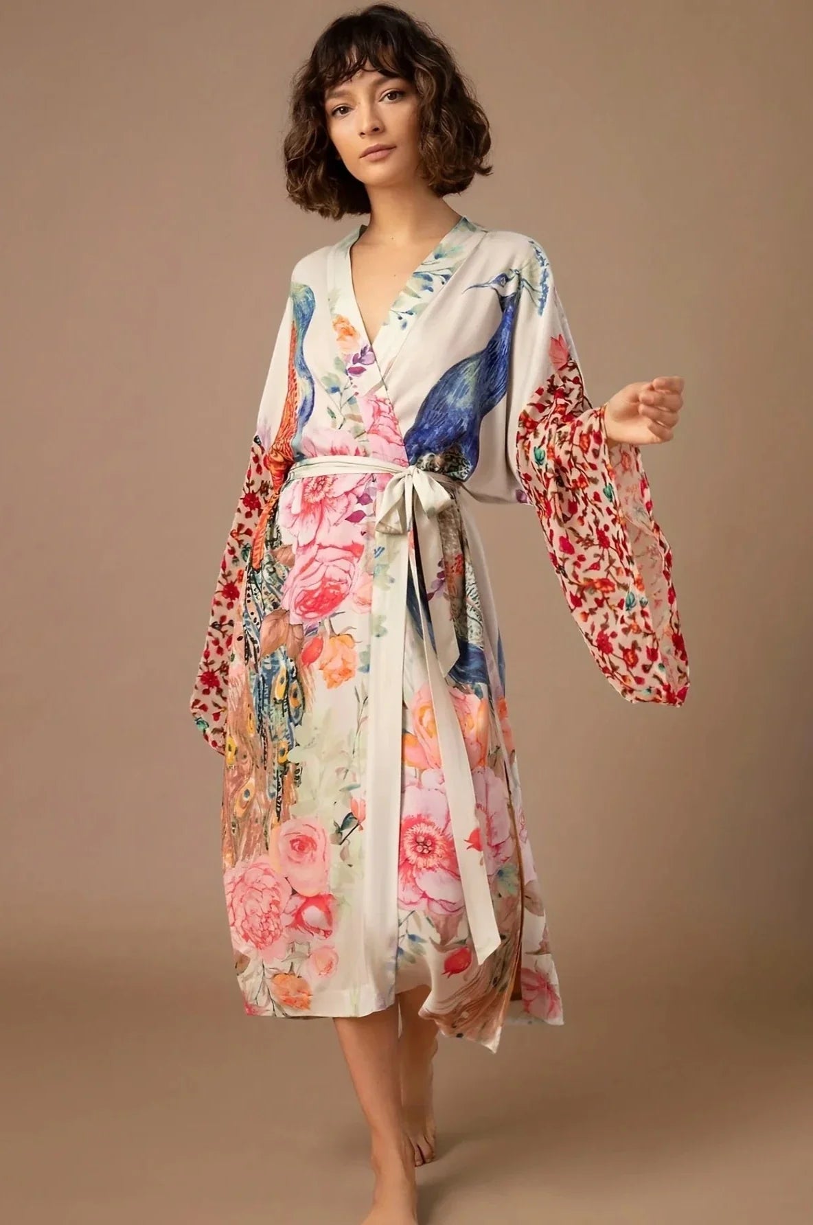 NAOMI BEACH KIMONO